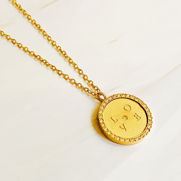 Loveholic Round Pendant Necklace