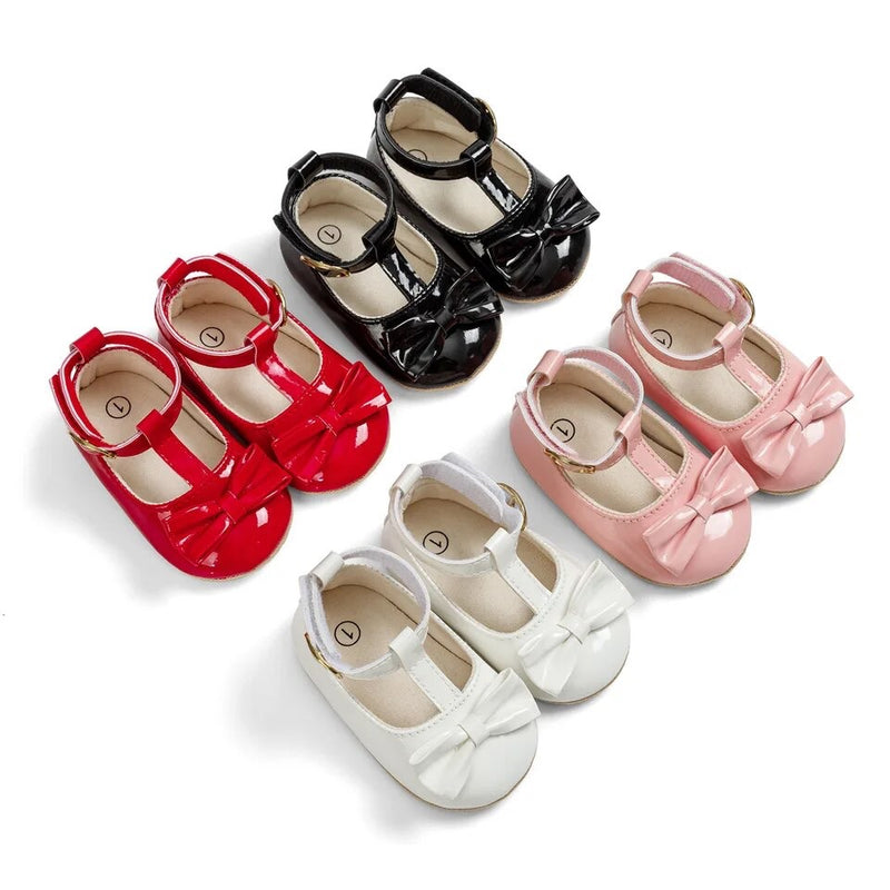 Aurora crib shoes