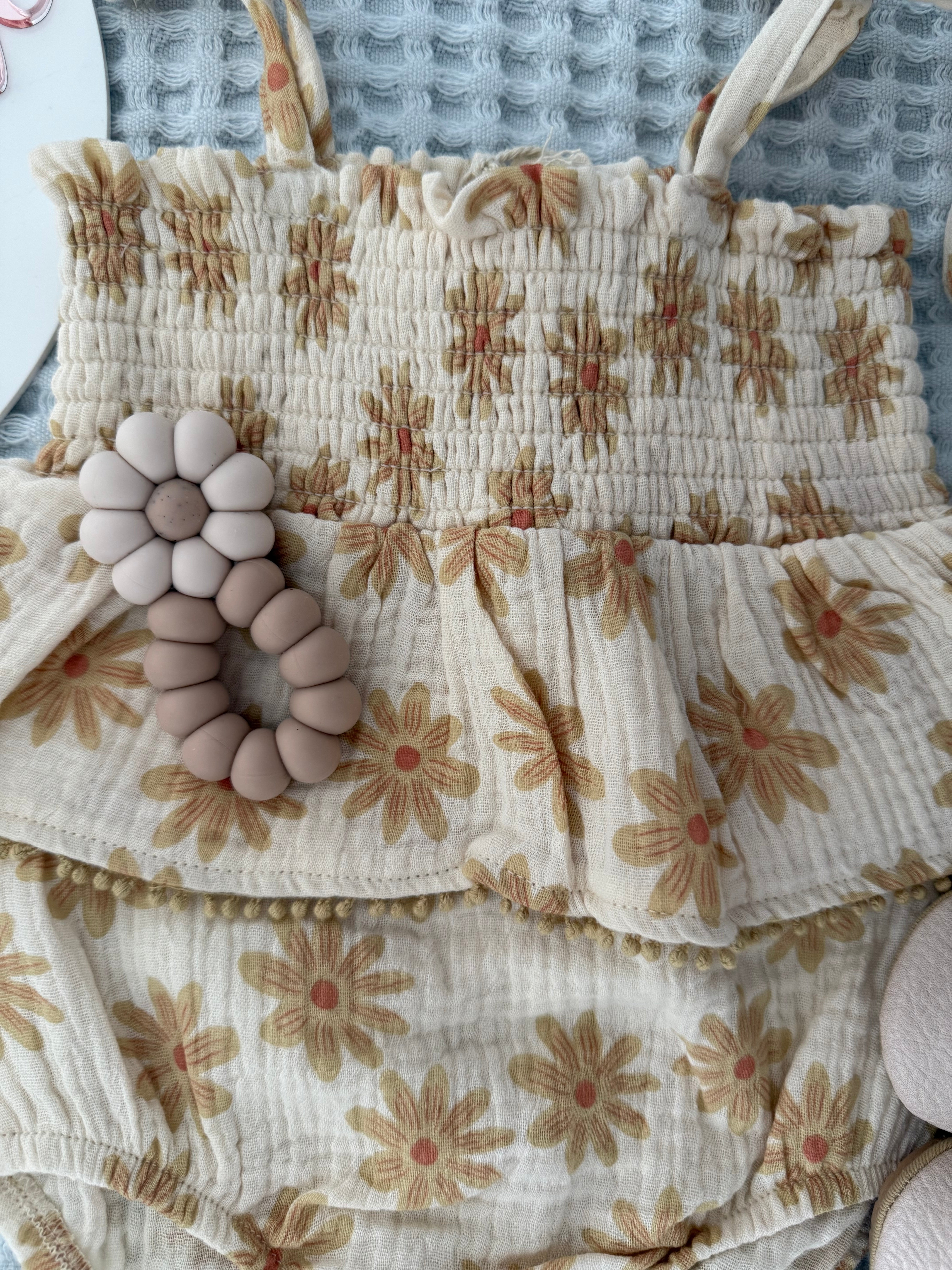 Daisy romper