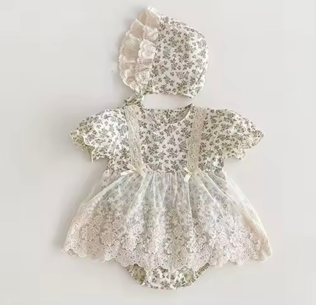 Melanie set