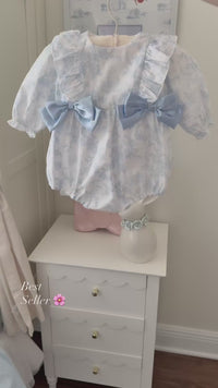 Valentina romper