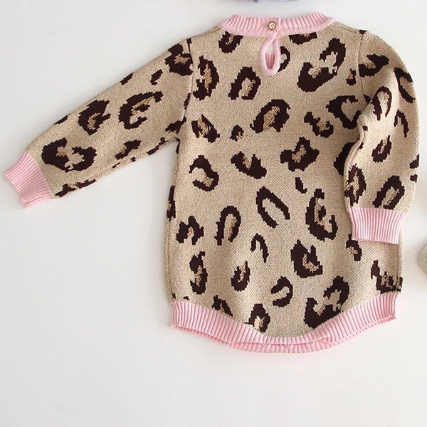 Leopard print knitted romper
