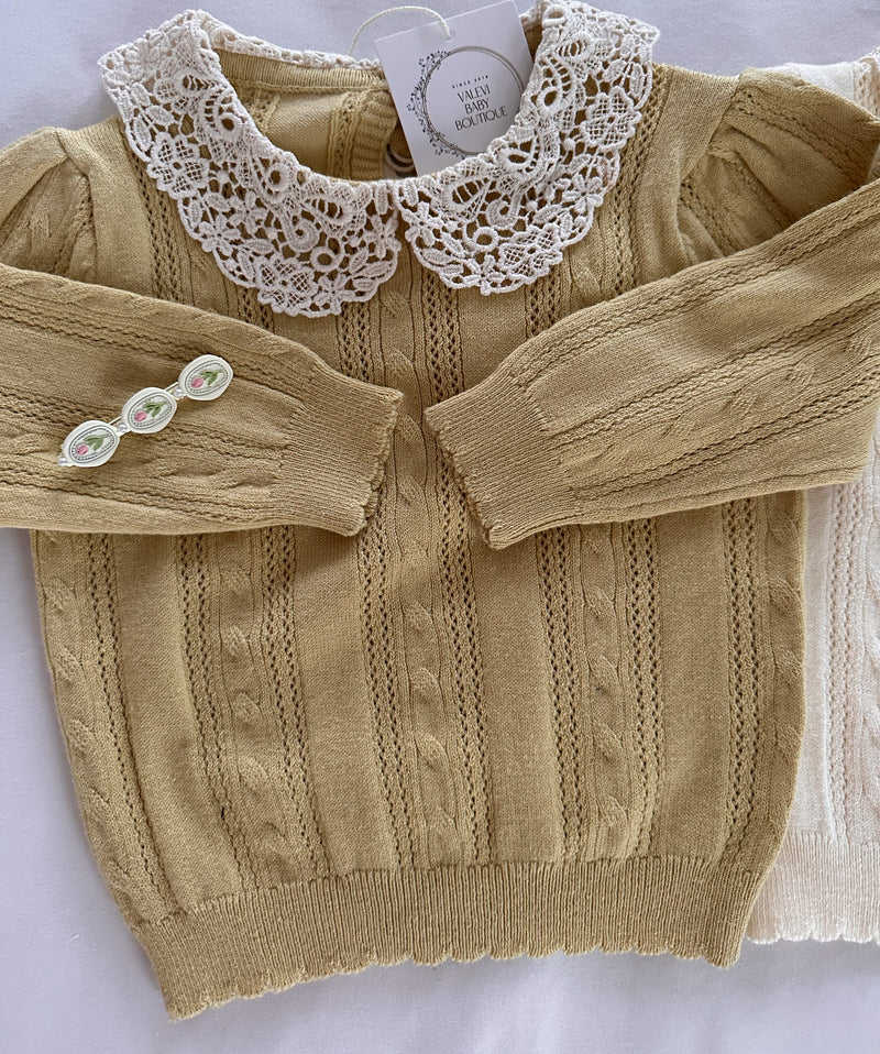 Embroidered collar sweater