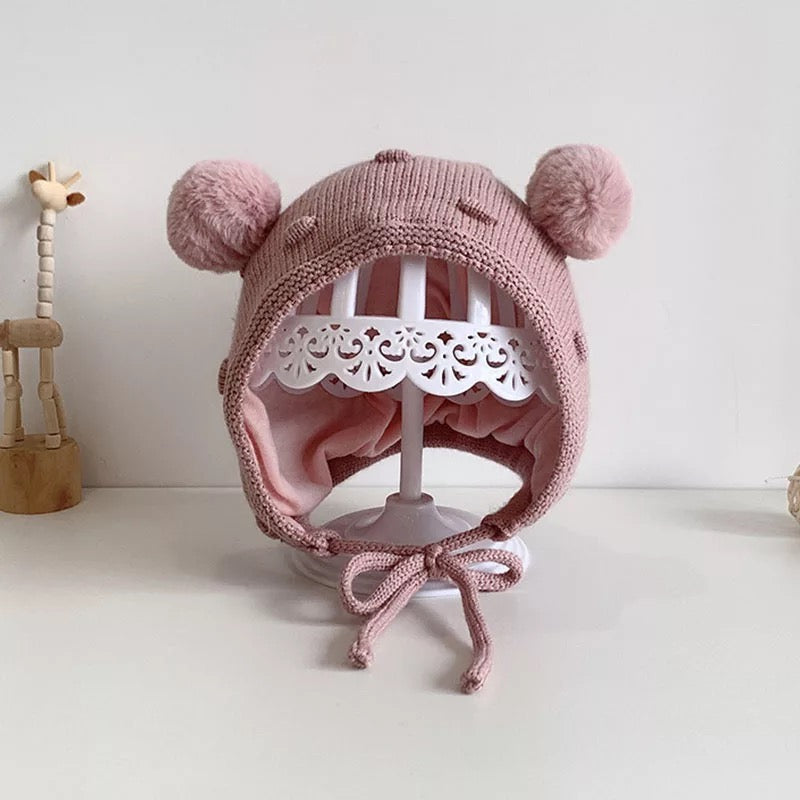 Bear knitted winter hat