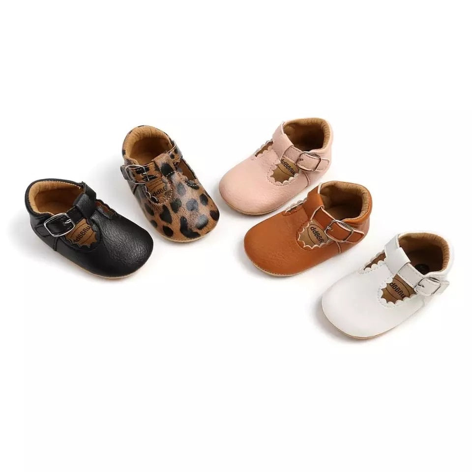 Mary crib shoes