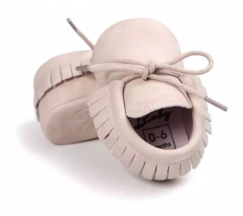 Bailey crib shoes