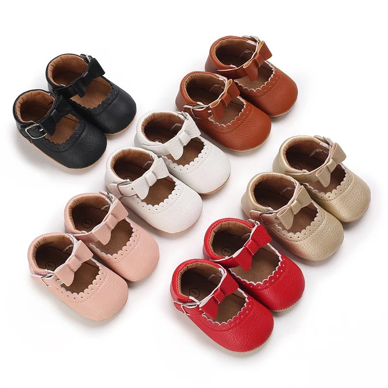 Ellie crib shoes